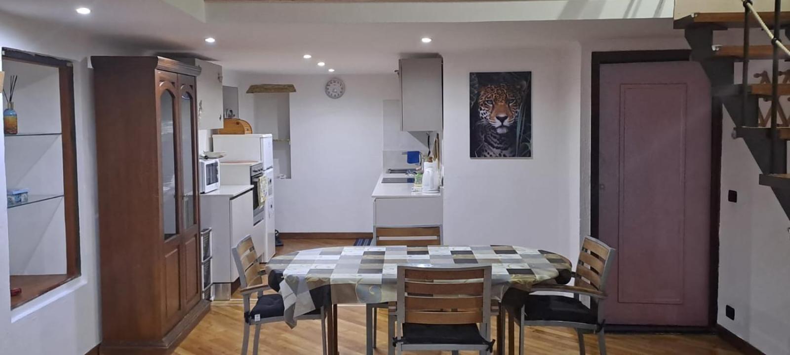 Apartment World Movida